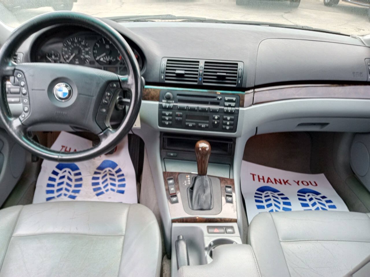 Used 2003 BMW 325i Sedan RWD image 10