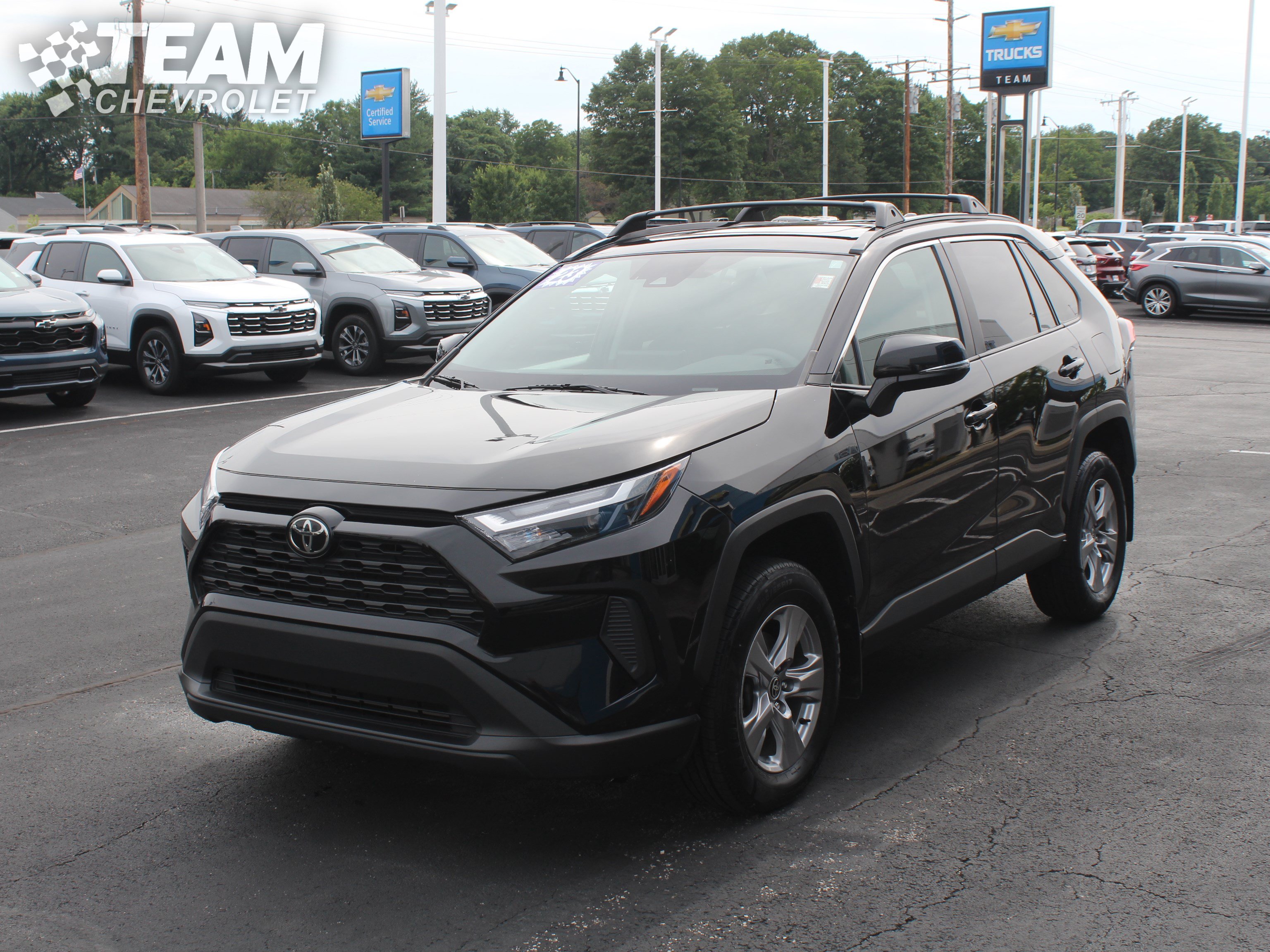 Used 2023 Toyota RAV4 XLE w/ Convenience Package AWD/4WD image 8