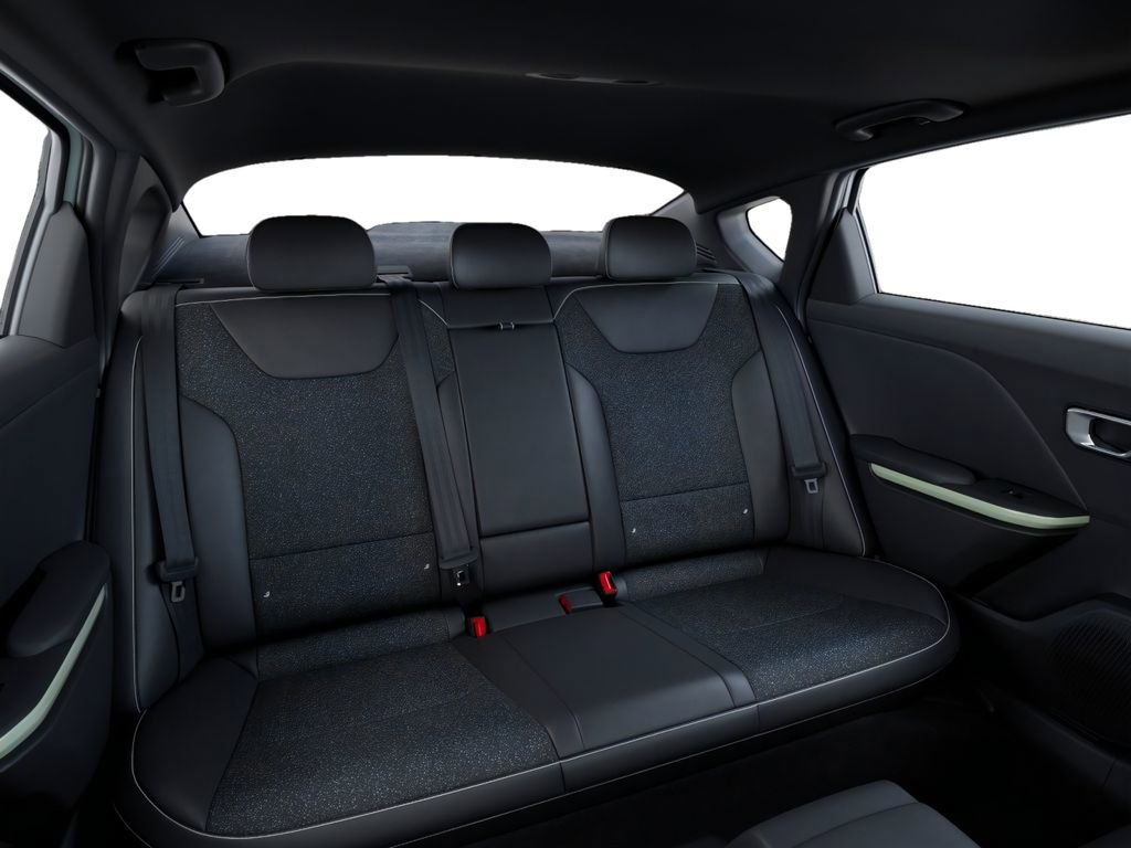 New 2025 Kia K4 GT-Line Turbo w/ GT-Line Sunroof Package FWD image 16
