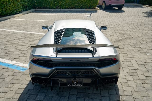 Used 2015 Lamborghini Huracan LP 610-4 AWD/4WD image 23
