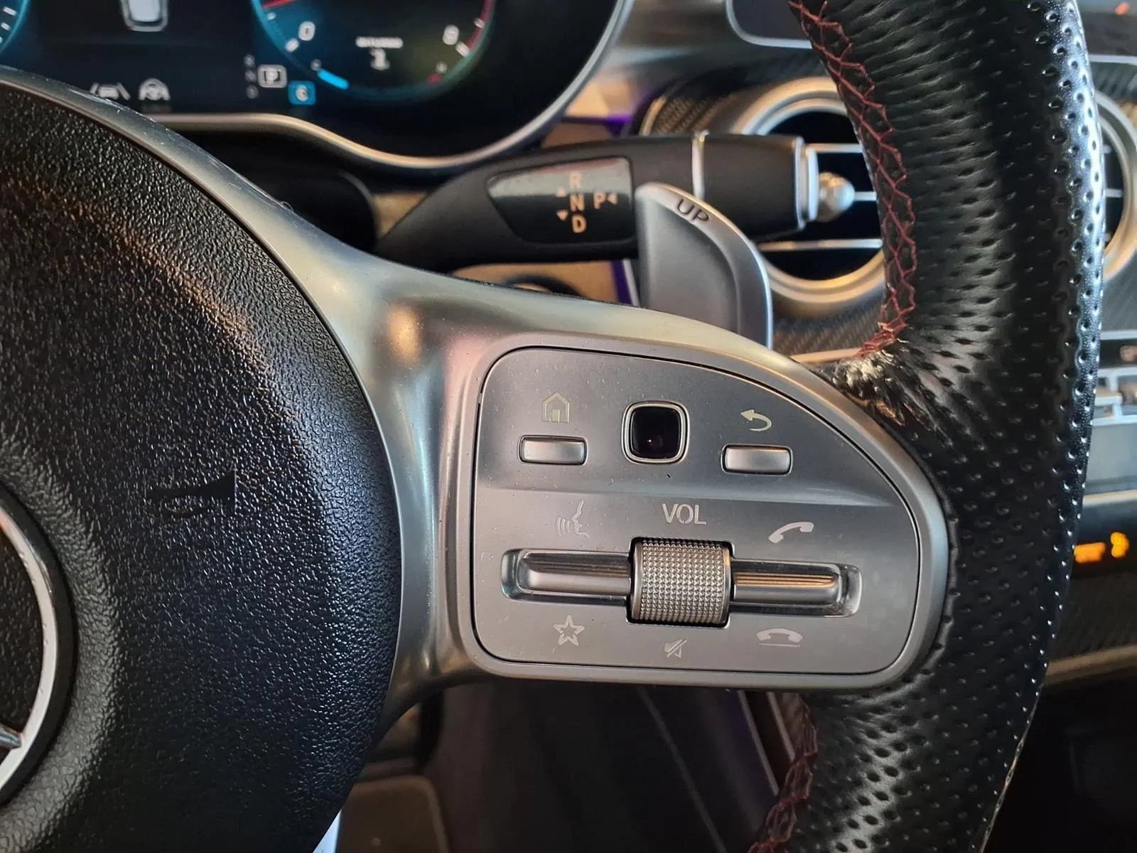 Used 2022 Mercedes-Benz GLC 43 AMG 4MATIC image 25