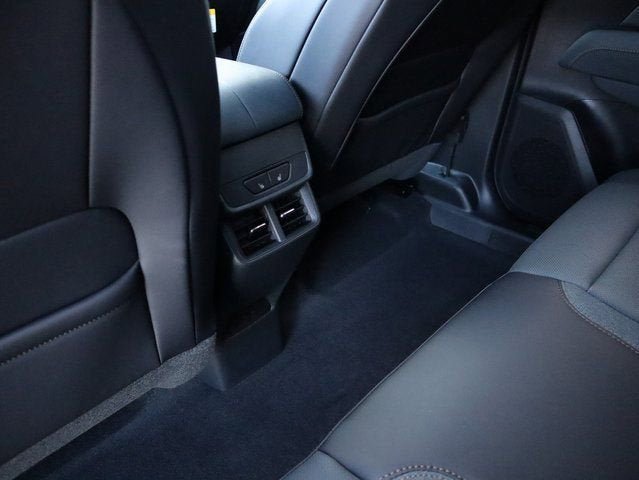 New 2026 GMC Terrain AT4 w/ Convenience Package III AWD/4WD image 16