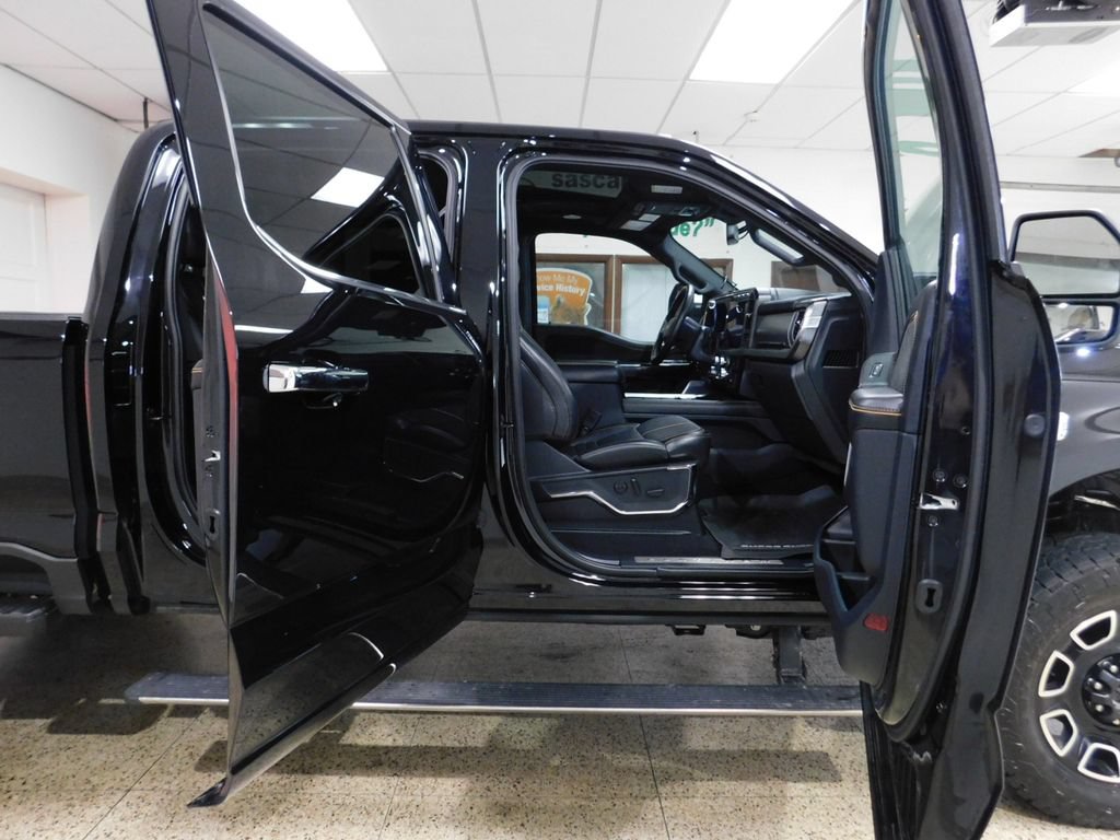 Used 2024 Ford F350 Platinum AWD/4WD image 93
