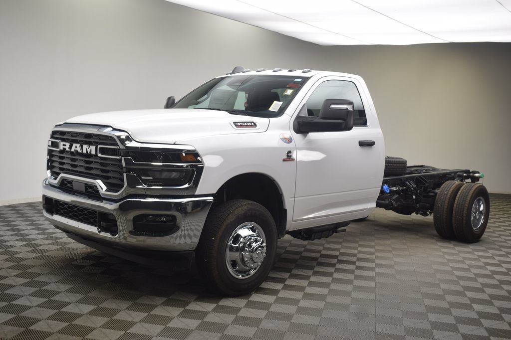 New 2026 RAM 3500 Tradesman w/ Chrome Appearance Group A AWD/4WD image 13