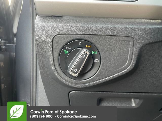 Used 2023 Volkswagen Atlas SEL image 25