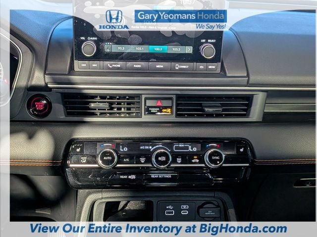 Certified 2025 Honda Pilot Sport image 21