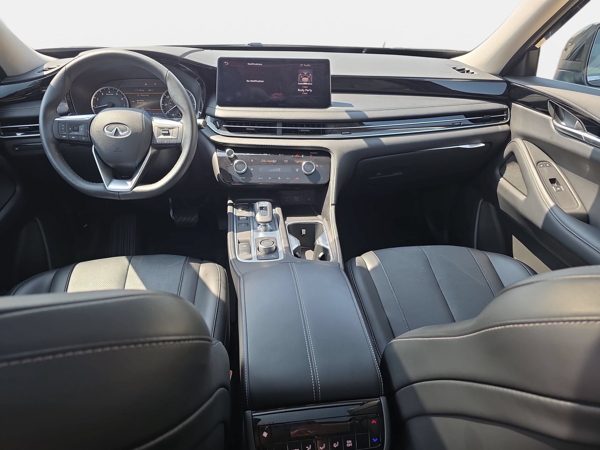 Certified 2025 INFINITI QX60 Pure AWD/4WD image 9