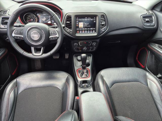 Used 2019 Jeep Compass Trailhawk AWD/4WD image 17