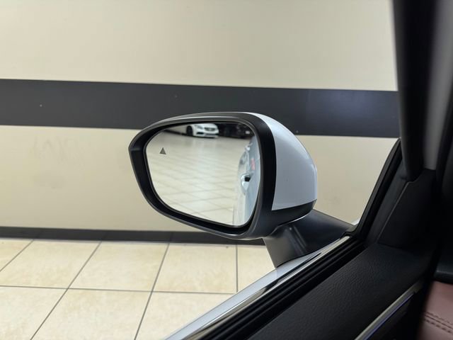 New 2026 Mitsubishi Outlander SEL FWD image 18
