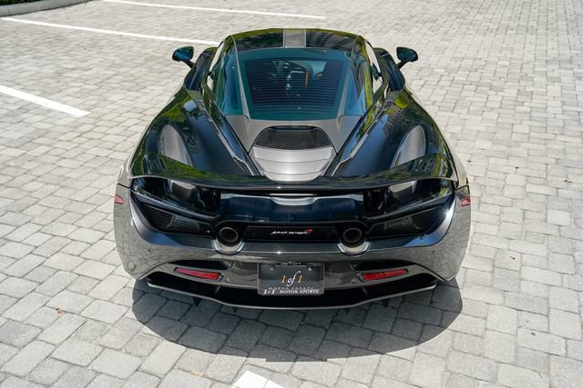 Used 2018 McLaren 720S Performance RWD image 25