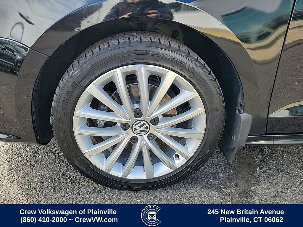 Used 2016 Volkswagen Jetta SEL w/ Lighting Package image 17