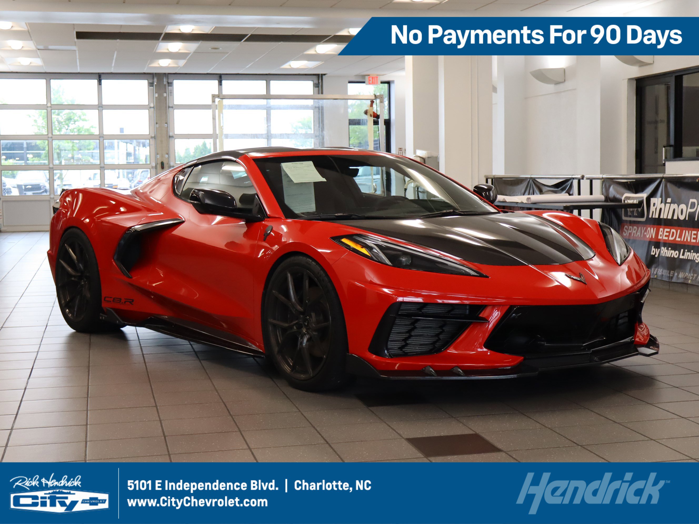 Used 2023 Chevrolet Corvette Stingray Preferred Cpe w/ Z51 Performance Package RWD image 1