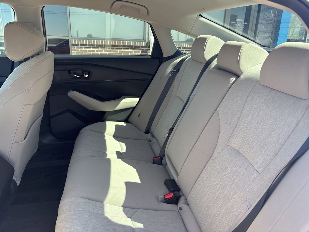 Used 2023 Honda Accord LX image 33