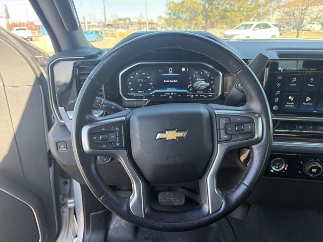 Used 2022 Chevrolet Silverado 1500 LT image 11