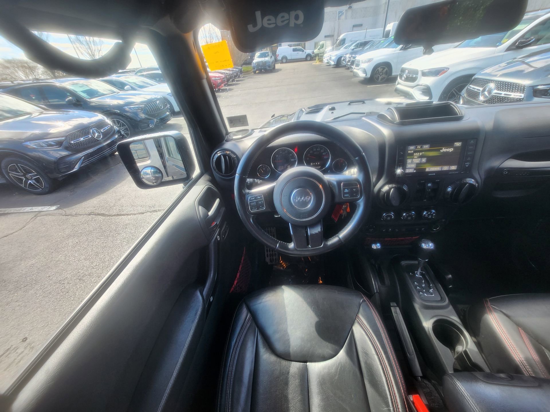 Used 2017 Jeep Wrangler Unlimited Rubicon image 13