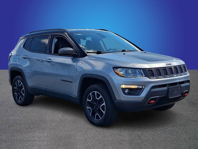 Used 2019 Jeep Compass Trailhawk w/ Cold Weather Group image 3