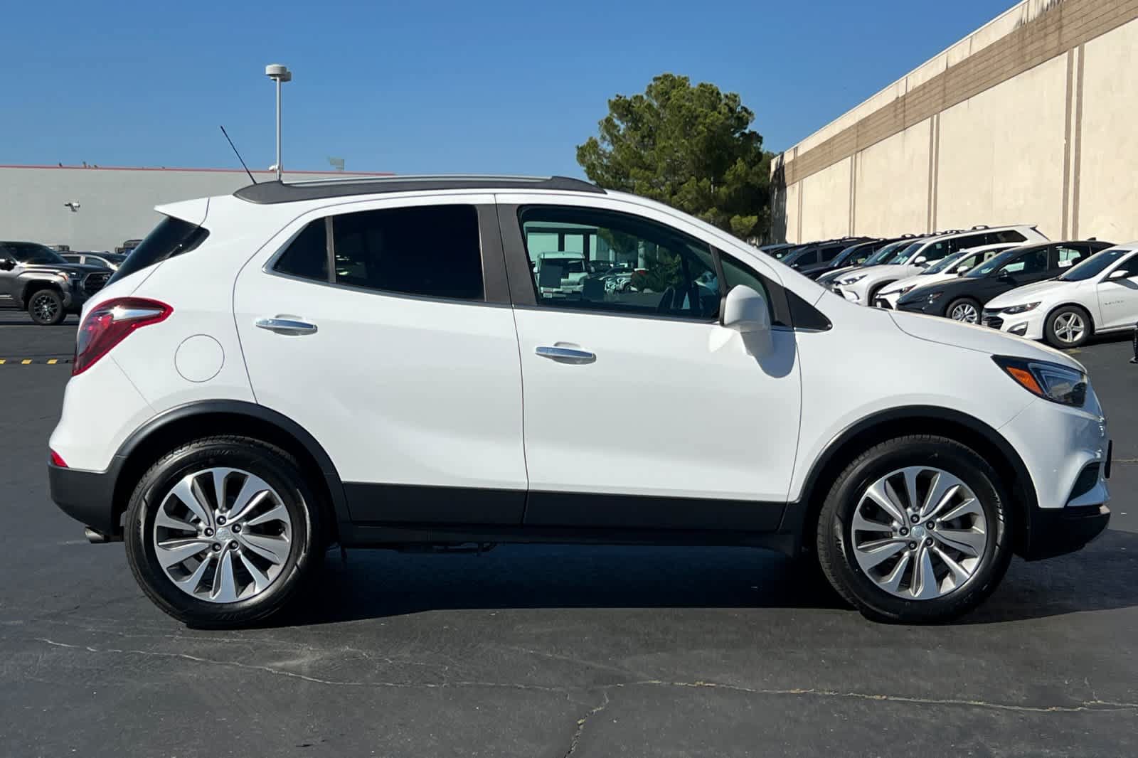 Used 2019 Buick Encore Preferred w/ Safety Package AWD/4WD image 6