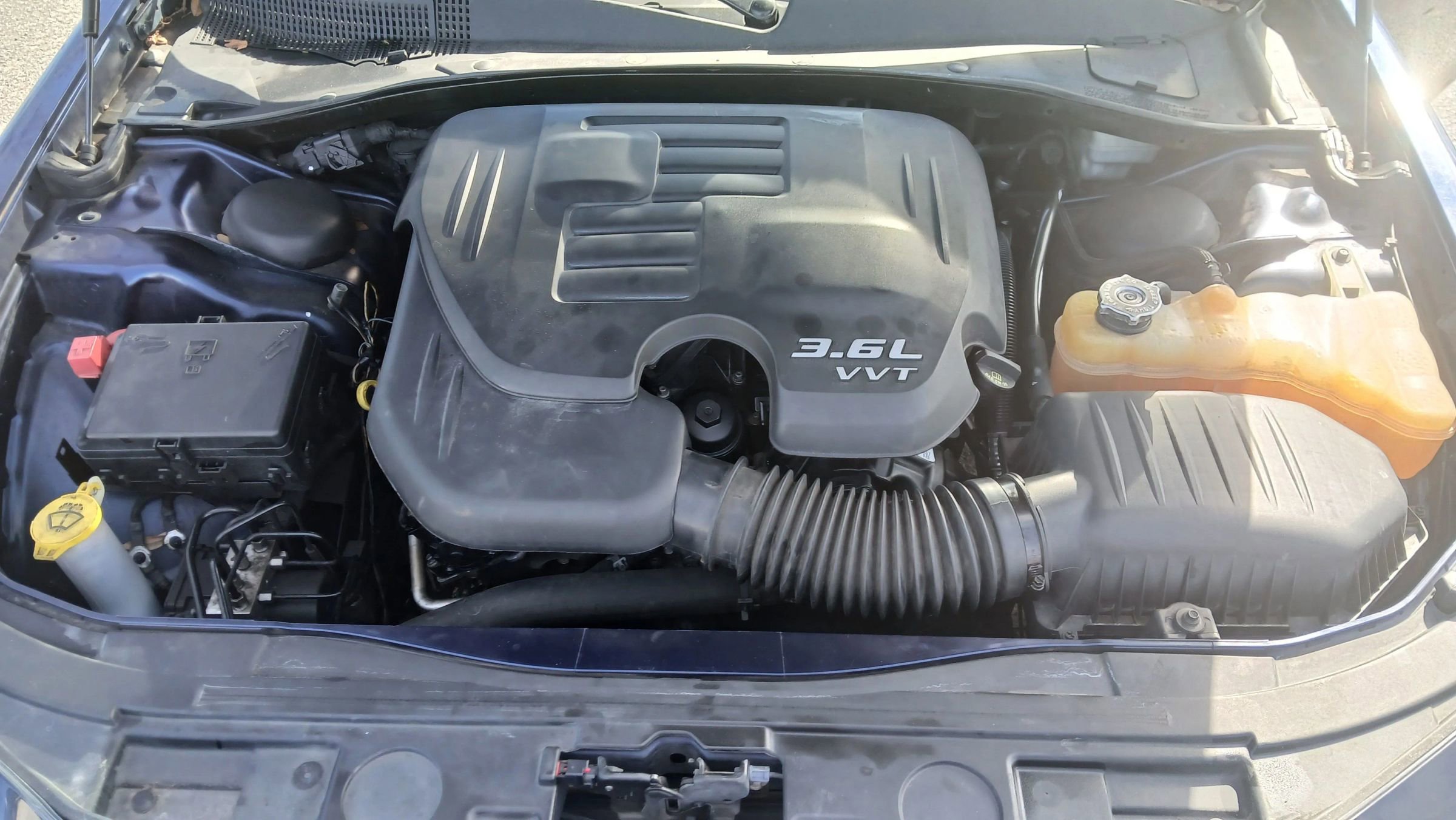 Used 2013 Chrysler 300 w/ Driver Convenience Group RWD image 24