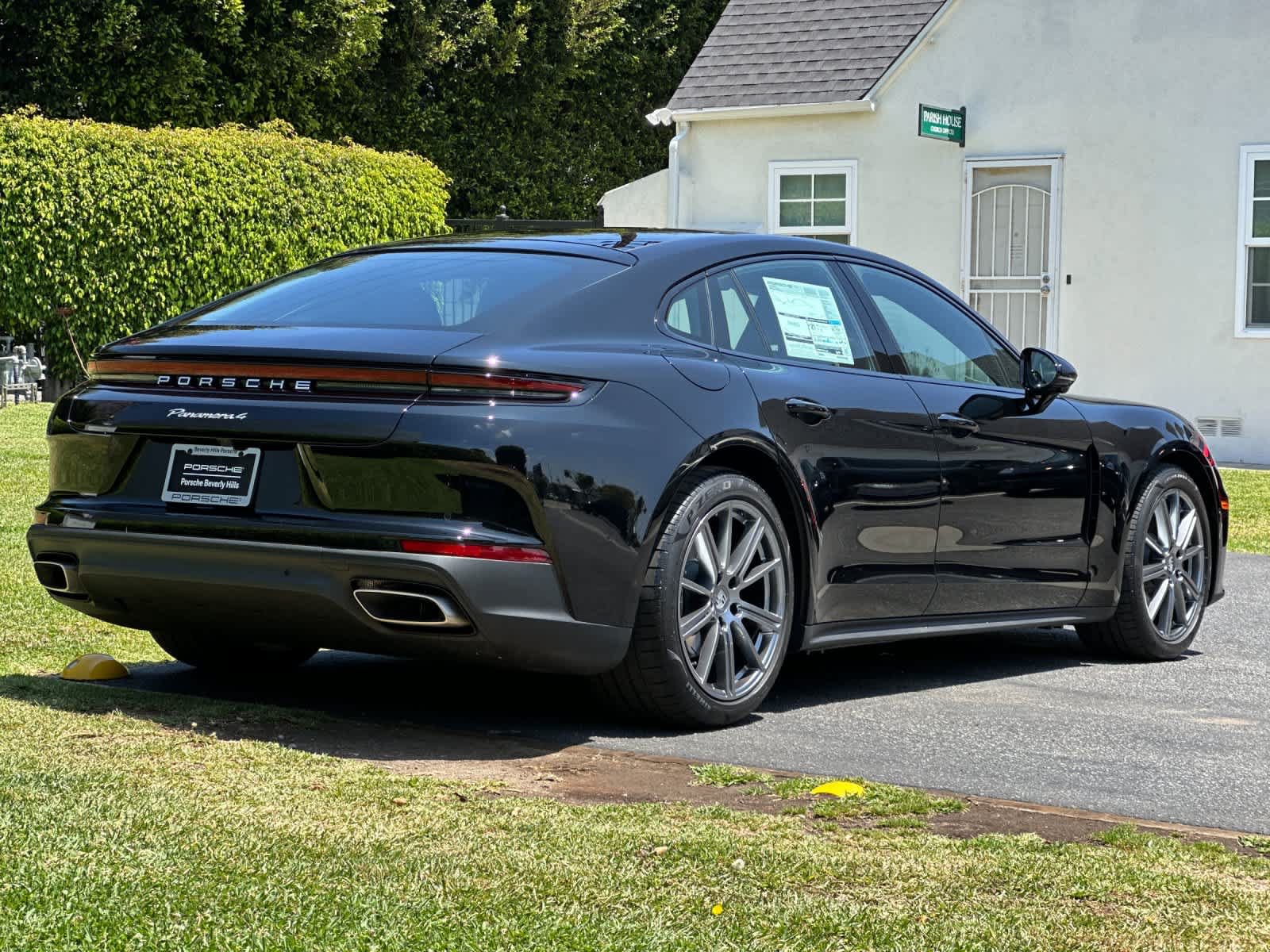 New 2025 Porsche Panamera 4 AWD/4WD image 8