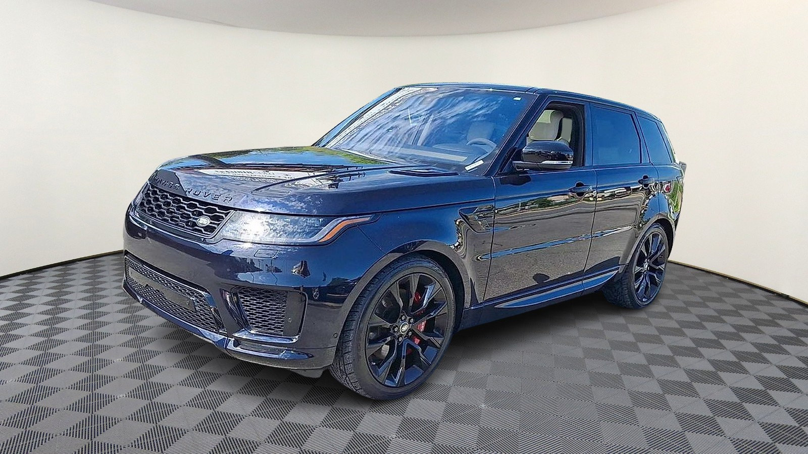 Used 2021 Land Rover Range Rover Sport HST AWD/4WD image 4