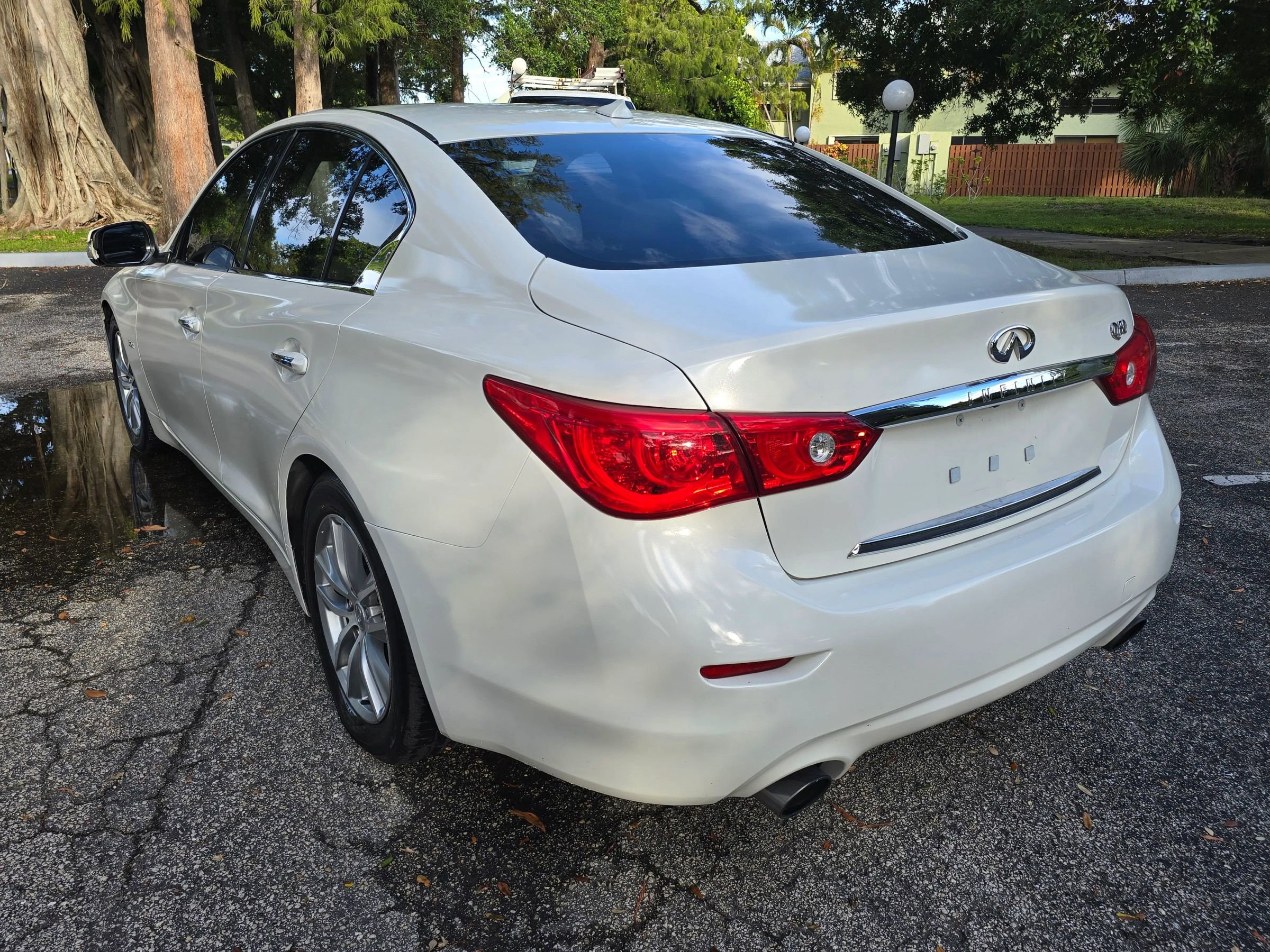 Used 2017 INFINITI Q50 Signature Edition image 7