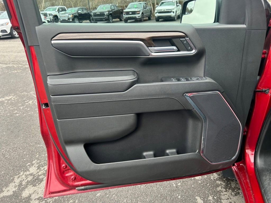 Used 2023 Chevrolet Silverado 1500 LT Trail Boss w/ Protection Package image 18