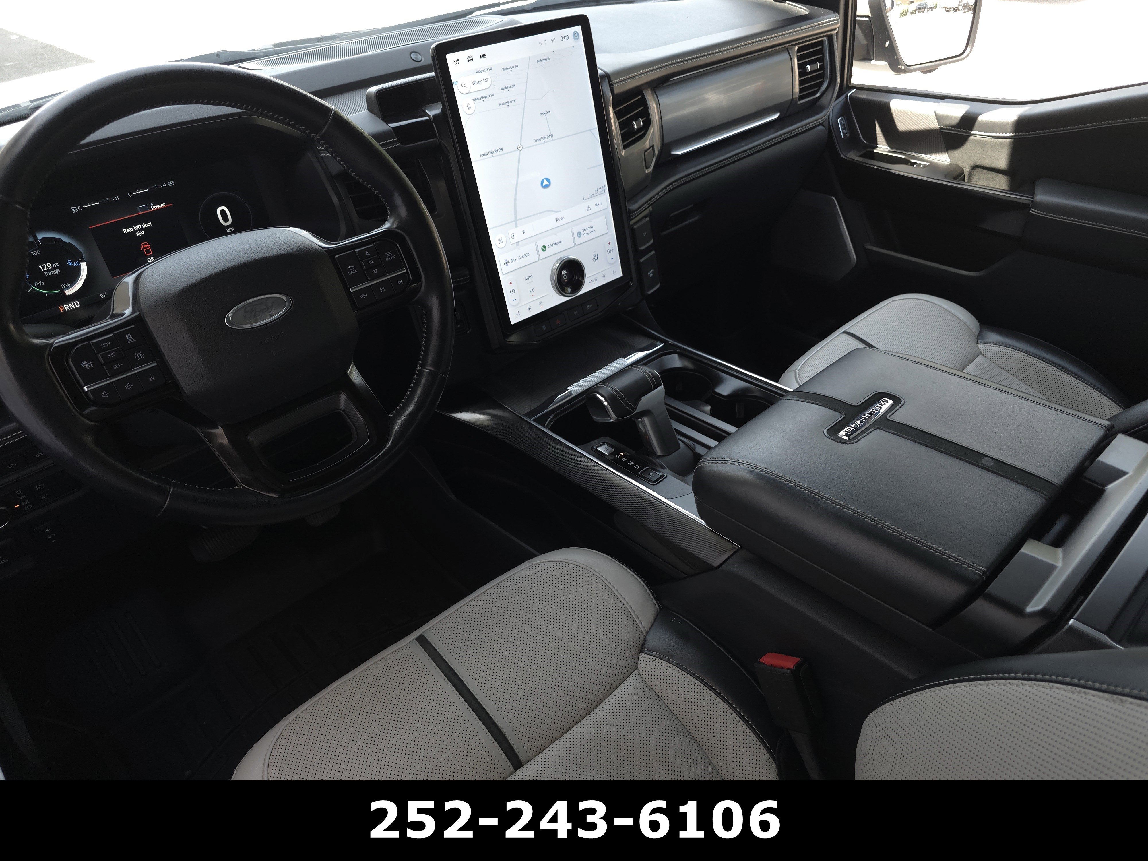 Used 2022 Ford F150 Lightning Platinum AWD/4WD image 15