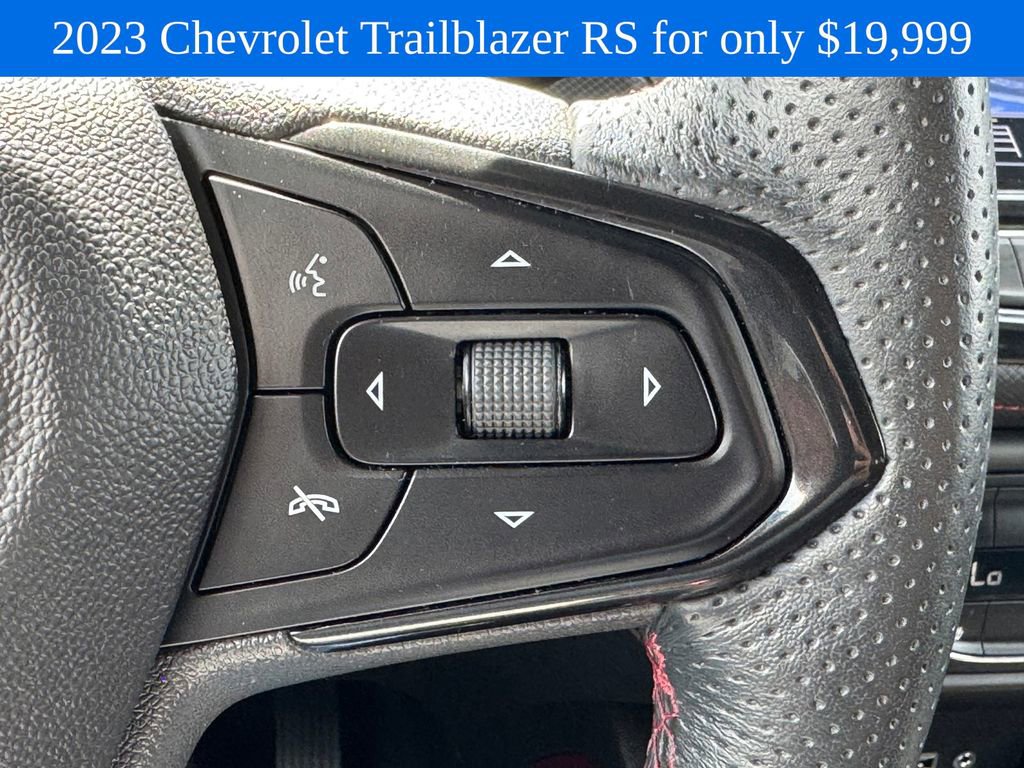 Used 2023 Chevrolet TrailBlazer RS w/ Convenience Package FWD image 21