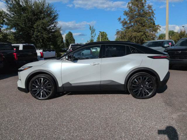 Certified 2026 Toyota C-HR AWD/4WD image 3
