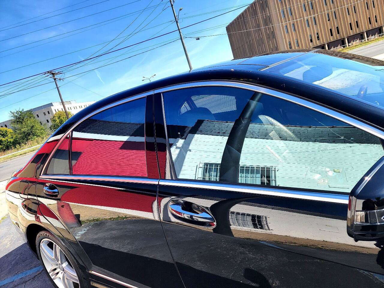 Used 2013 Mercedes-Benz S 550 4MATIC w/ Sport Pkg image 10