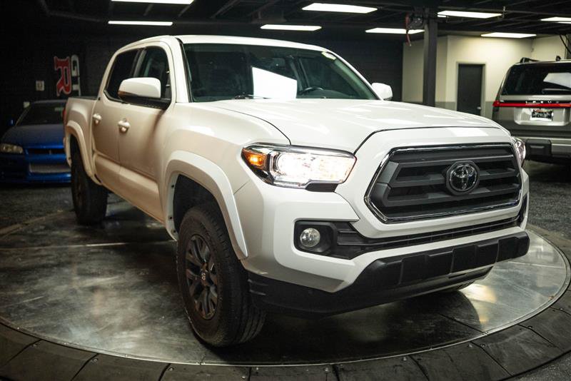 Used 2023 Toyota Tacoma SR5 w/ Technology Package AWD/4WD image 5