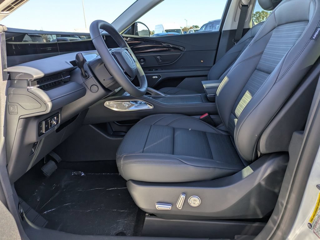 New 2026 Lincoln Nautilus Reserve AWD/4WD image 16
