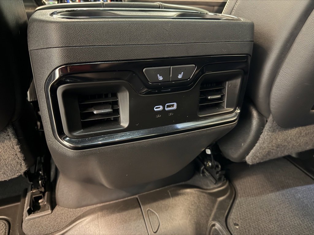 Used 2022 GMC Sierra 1500 AT4X image 43