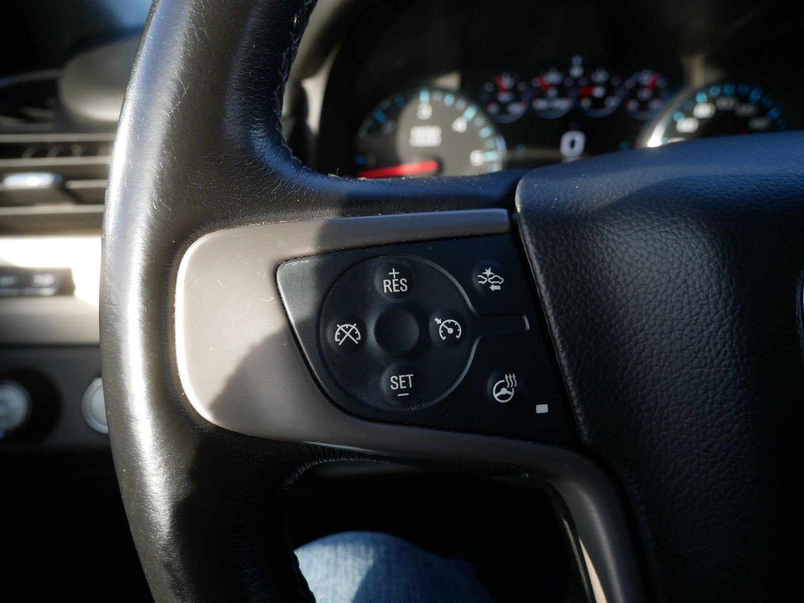 Used 2019 GMC Yukon XL Denali w/ Denali Ultimate Package image 28