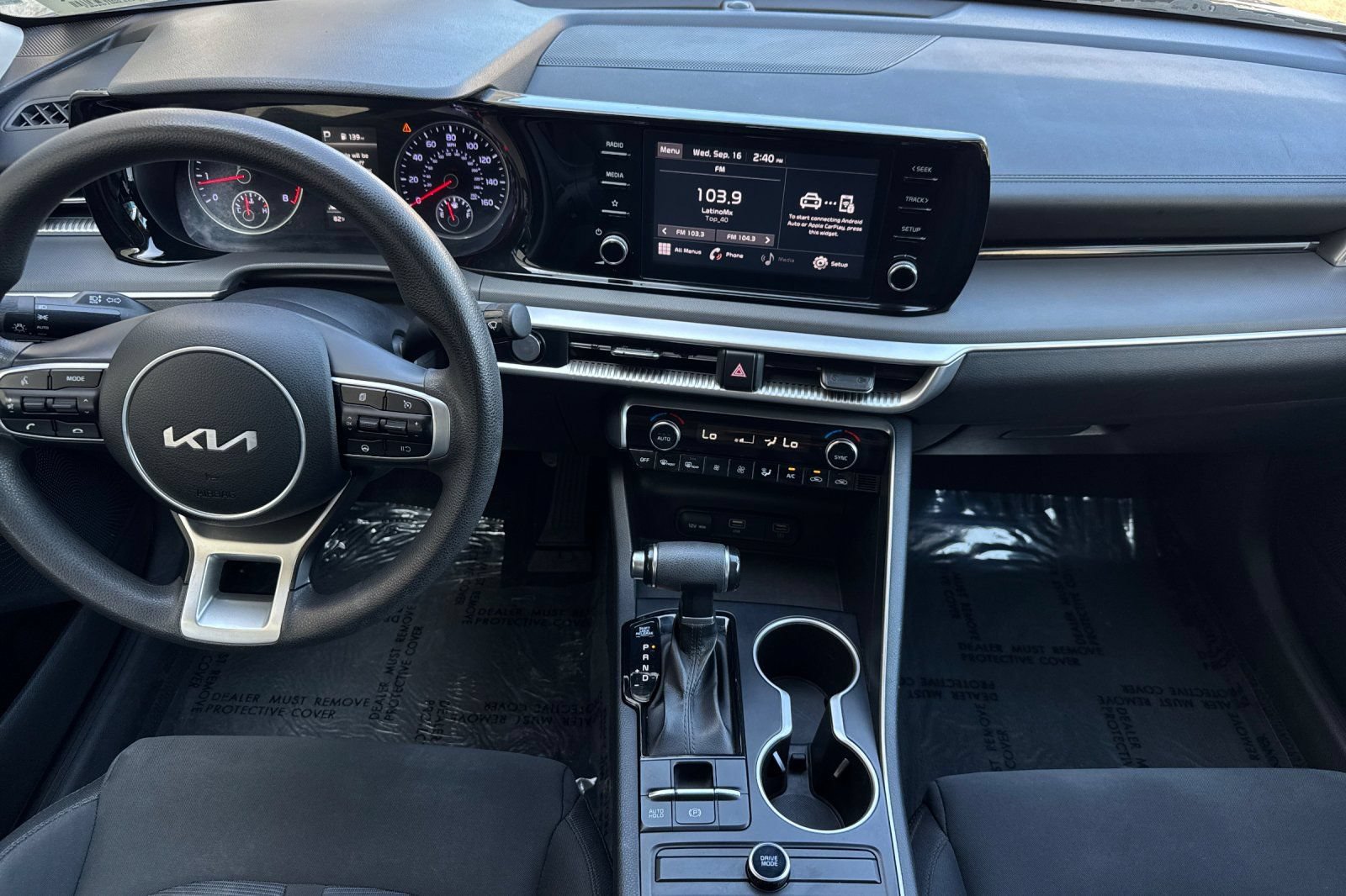 Used 2022 Kia K5 LXS FWD image 13