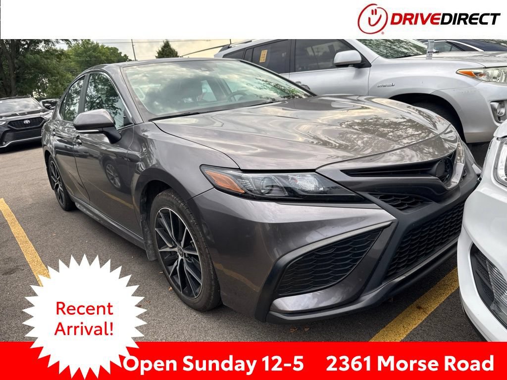 Used 2024 Toyota Camry SE