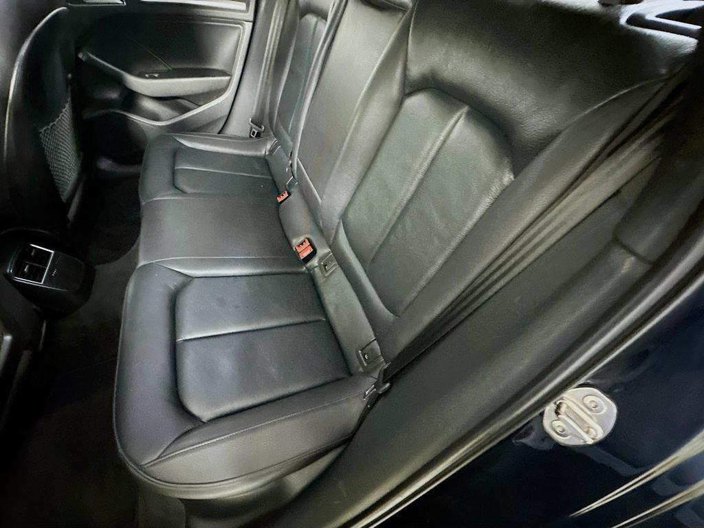 Used 2018 Audi A3 2.0T Premium w/ Convenience Package FWD image 4