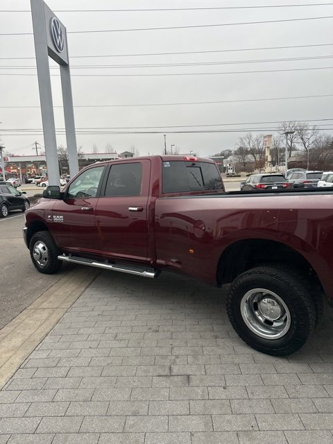 Used 2018 RAM 3500 Big Horn image 18