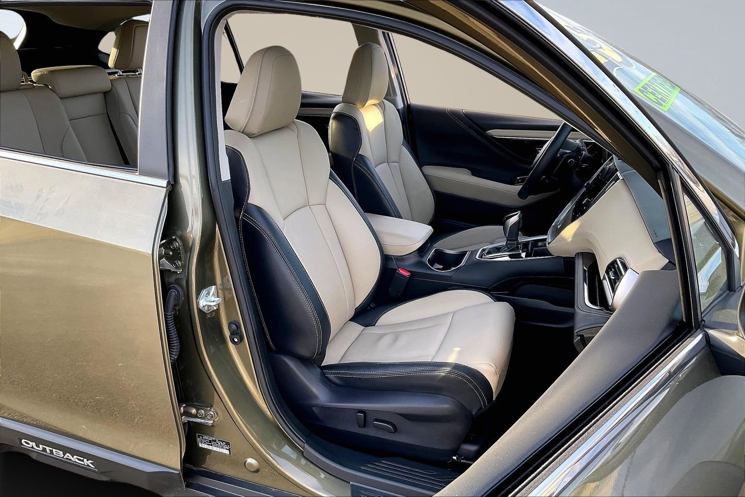 Certified 2025 Subaru Outback Limited image 7