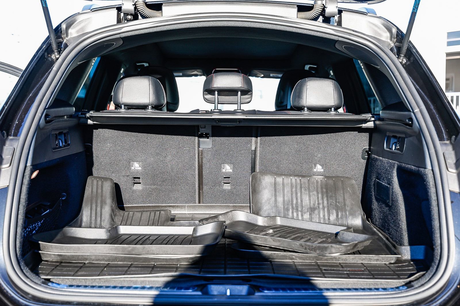 Used 2024 Mercedes-Benz GLC 43 AMG 4MATIC image 27