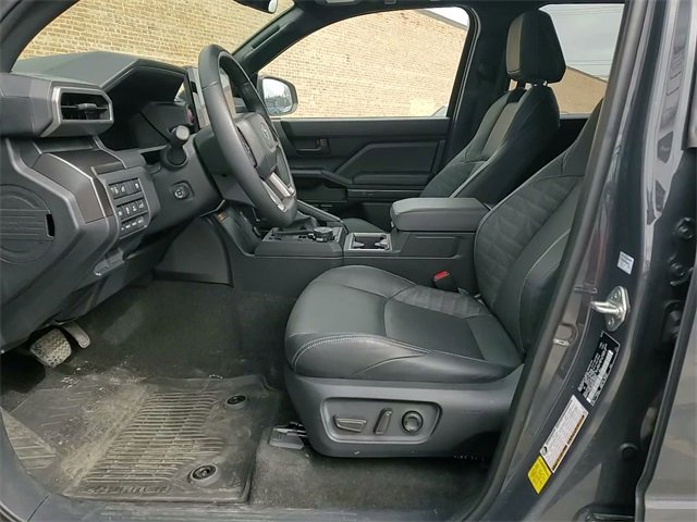 Certified 2025 Toyota 4Runner TRD Off-Road Premium image 11