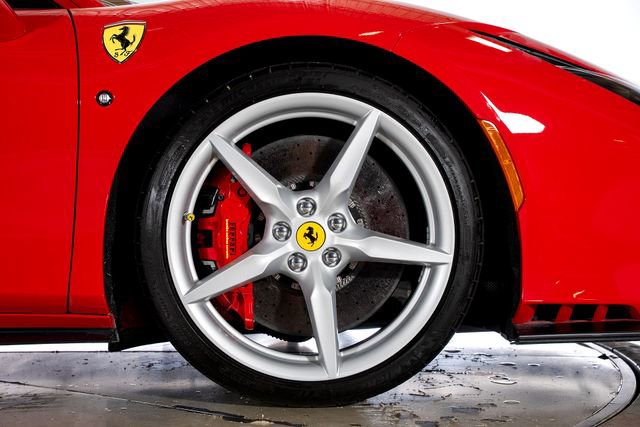 Certified 2020 Ferrari F8 Tributo RWD image 18