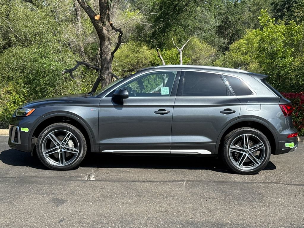 Certified 2023 Audi Q5 e Premium w/ Convenience Package AWD/4WD image 8