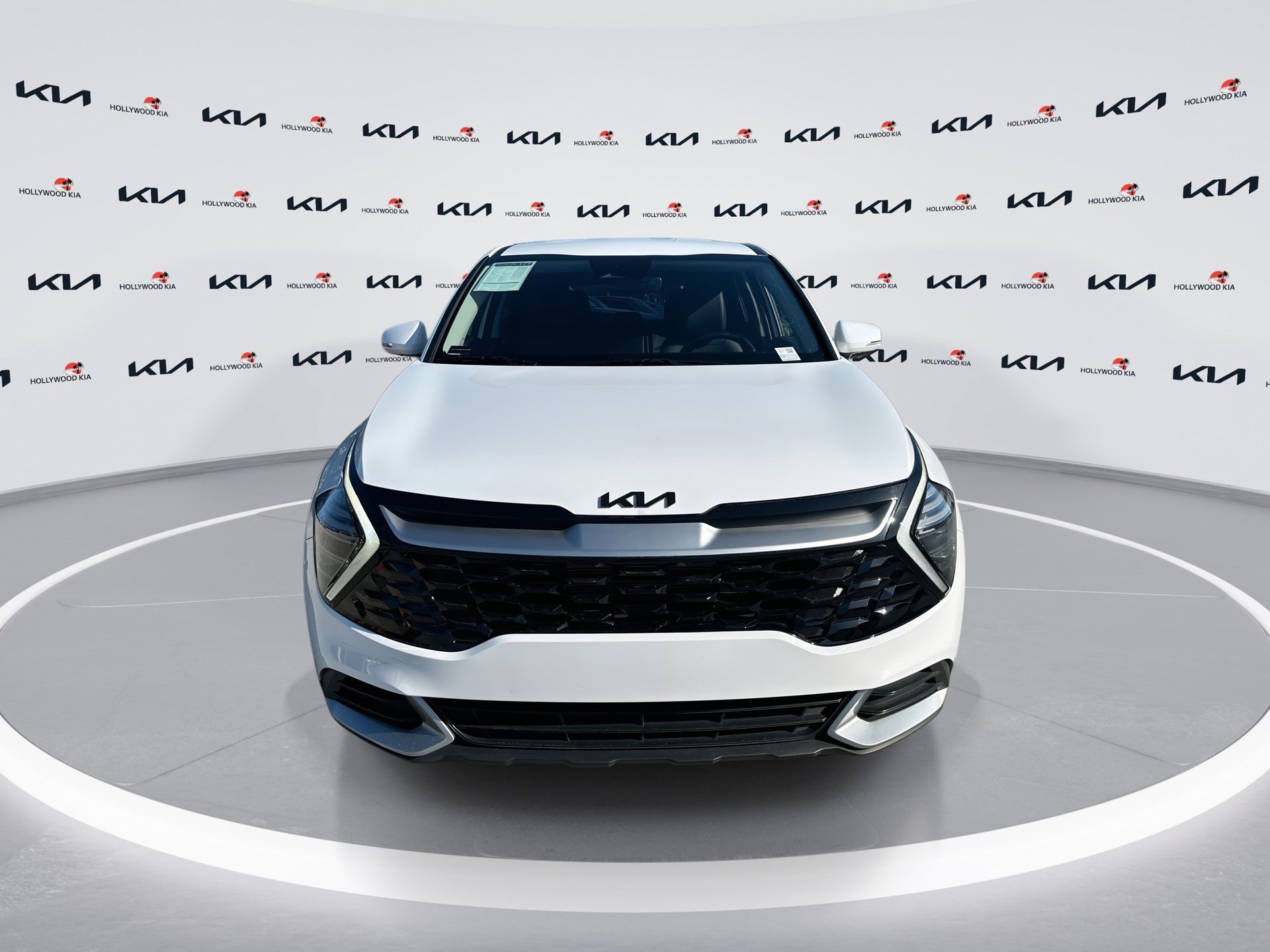 Certified 2024 Kia Sportage EX FWD image 3