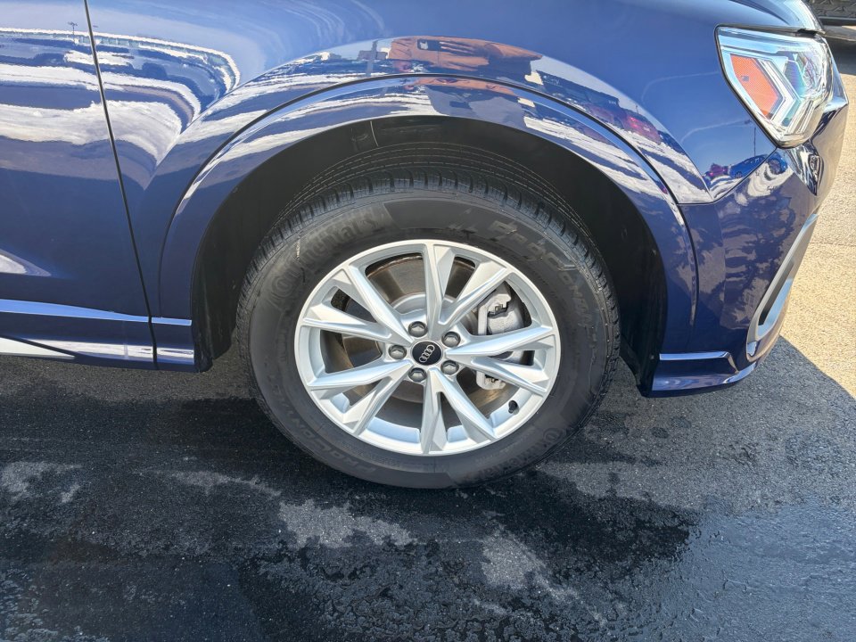 Used 2025 Audi Q3 2.0T Premium Plus w/ Premium Plus Package image 25