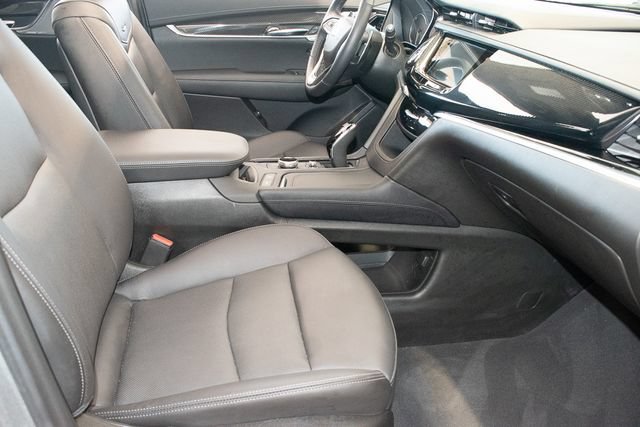 Used 2024 Cadillac XT6 Sport AWD/4WD image 10