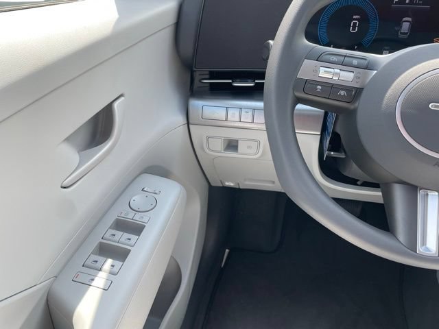 New 2026 Hyundai Kona SE FWD image 13