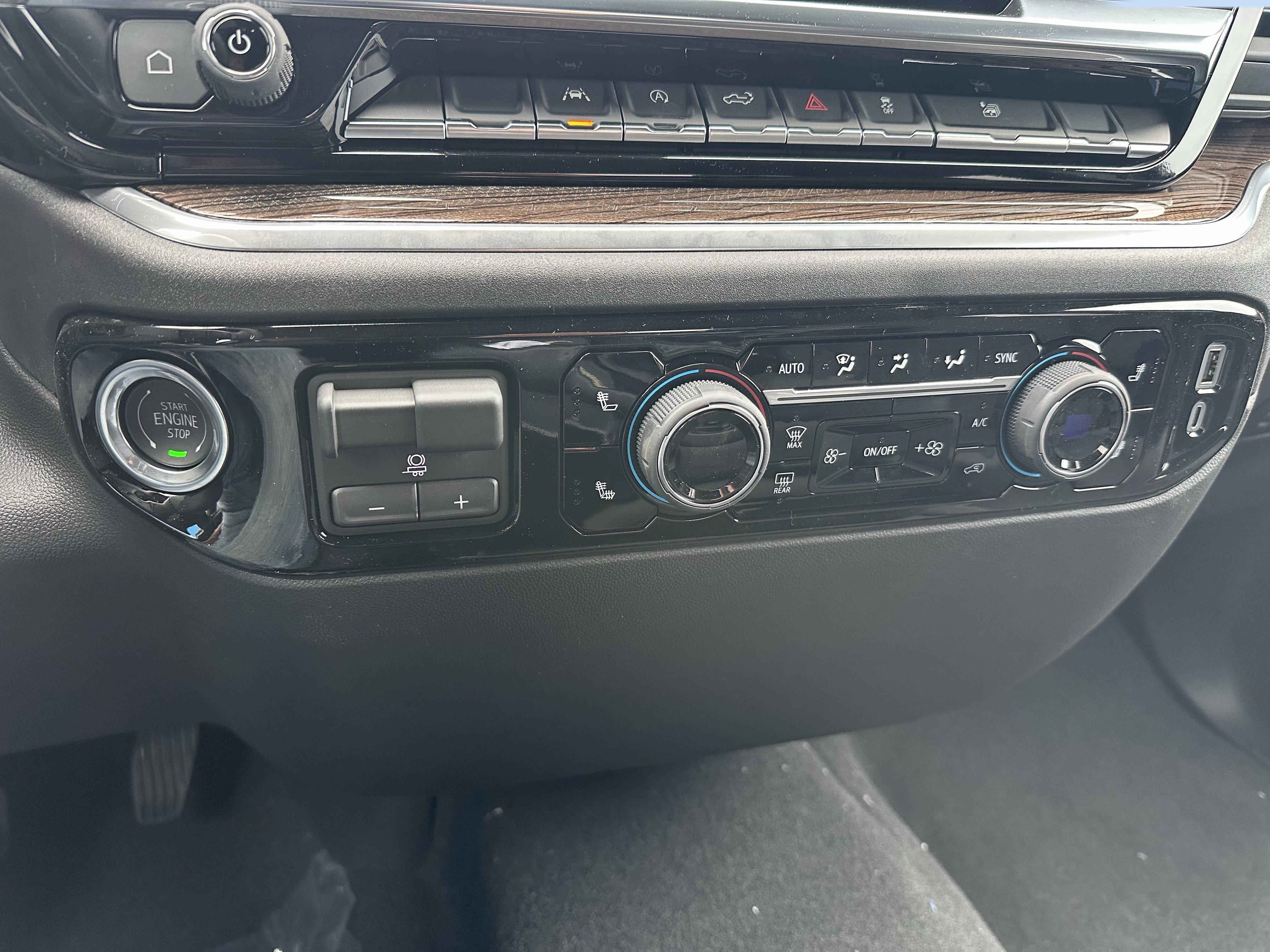 New 2026 Chevrolet Silverado 1500 LT AWD/4WD image 17