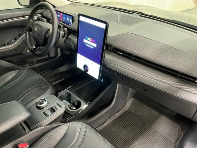 Used 2023 Ford Mustang Mach-E Premium image 18