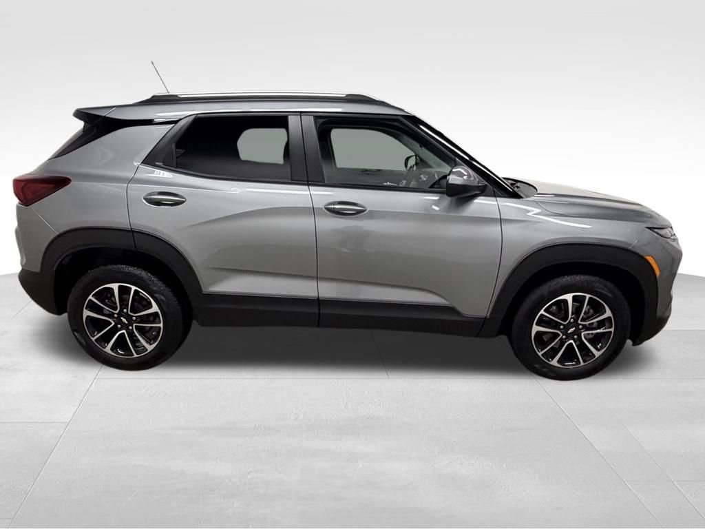 Certified 2024 Chevrolet TrailBlazer LT w/ LT Cold Weather Package image 19